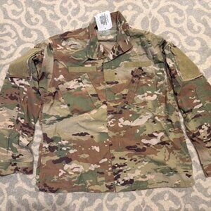 Military MultiCam Coat – Size XL – MultiCam Pattern